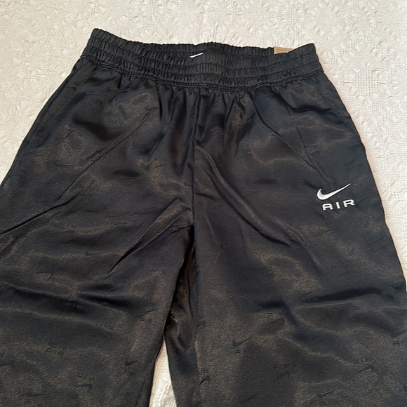 NWT Nike Air Stardar Fit High Rise Black Women’s Pants Size M - Picture 2 of 13